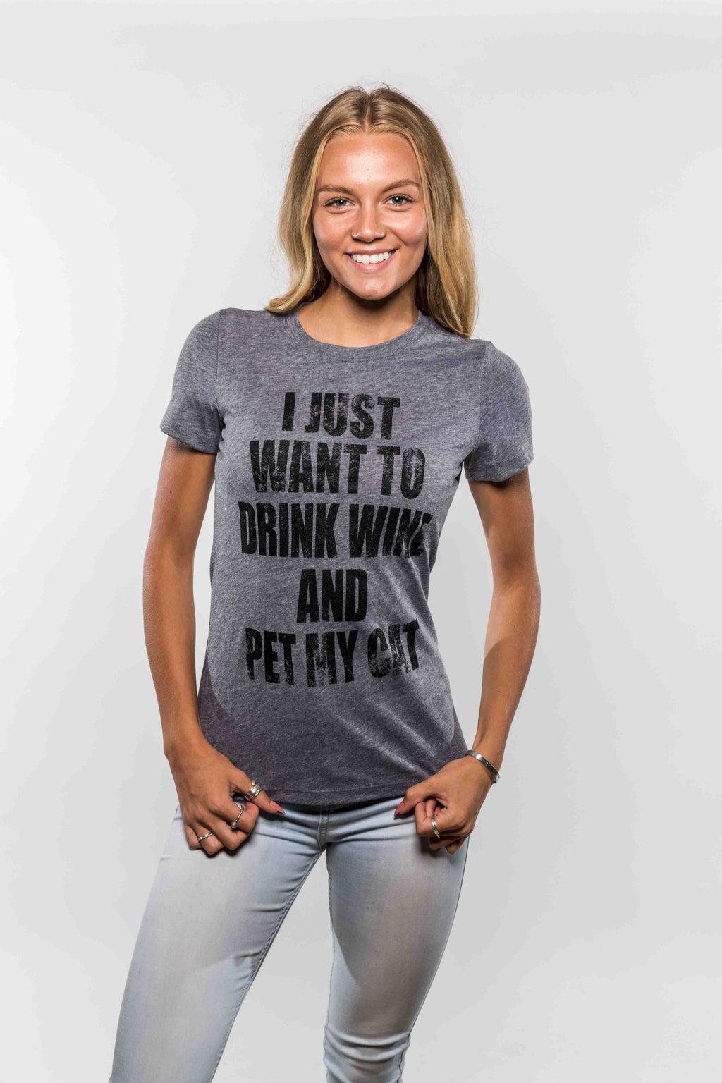 I Just Want To Drink Wine and Pet My Cat Women's T Shirt product image 2