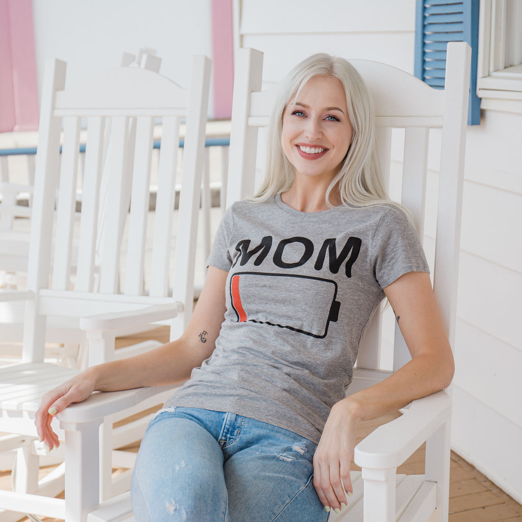 Mom Battery Low Women's T Shirt product image 4